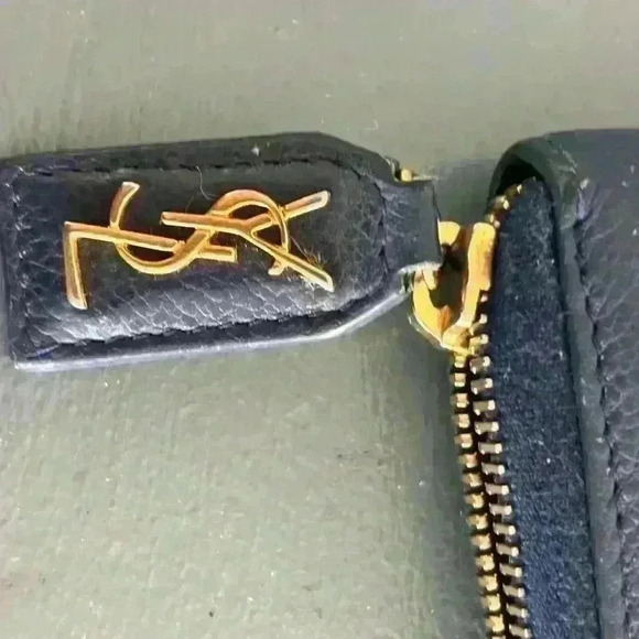 YSL Zippy Leather Long Wallet Navy Blue lovely style and great fall color - Picture 12 of 13